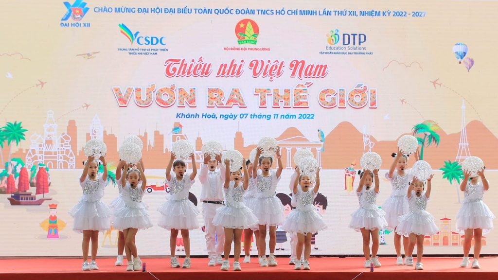 Rộn ràng sân chơi “Thiếu nhi Việt Nam - Vươn ra thế giới” năm 2022